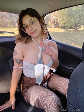 Full leaked Rosaasld private onlyfans photo