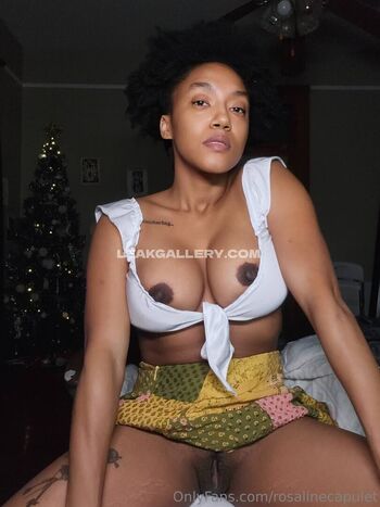 Full leaked Rosaline capulet private onlyfans photo