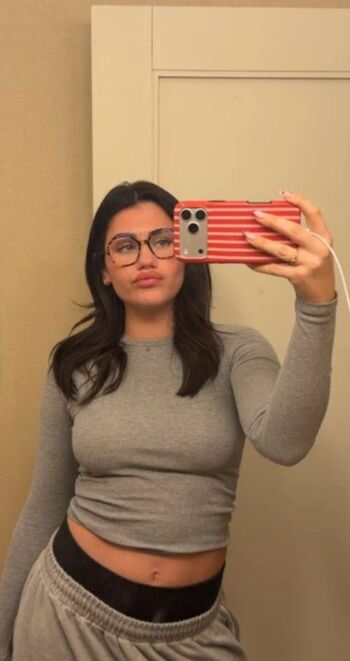 Full leaked Rose thr private onlyfans photo