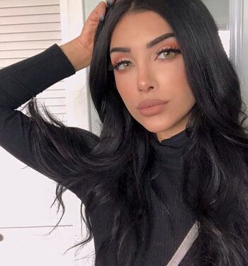 Rose Zara