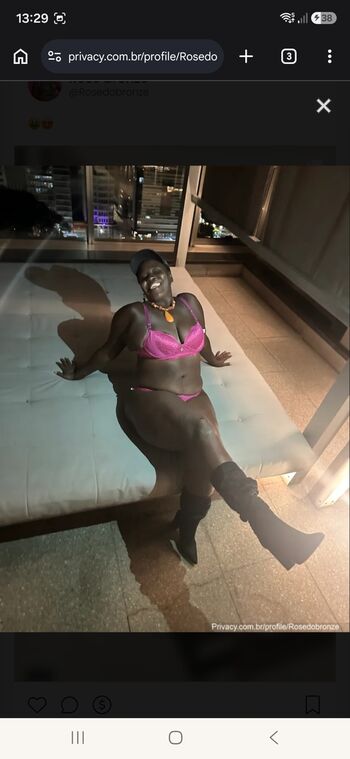 Full leaked Rosebronze private onlyfans photo