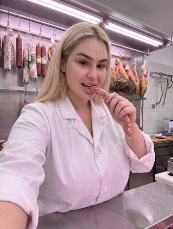 Full leaked Rosiccaa private onlyfans photo