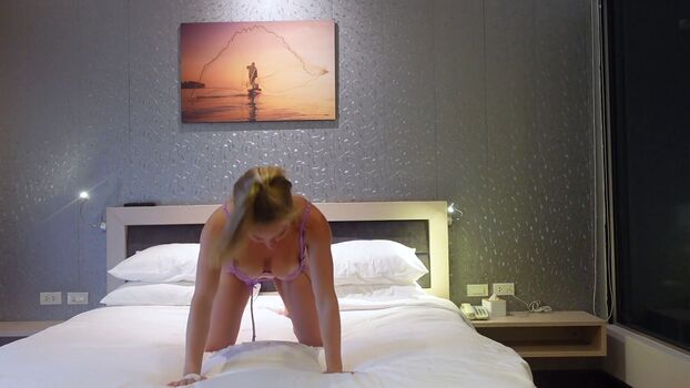 Full leaked Rosie burr private onlyfans photo