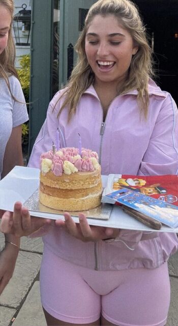 Full leaked Rosie mcclelland private onlyfans photo