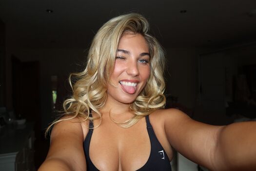 Full leaked Rosie mcclelland page private onlyfans photo