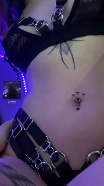Full leaked Rottedgoth private onlyfans photo