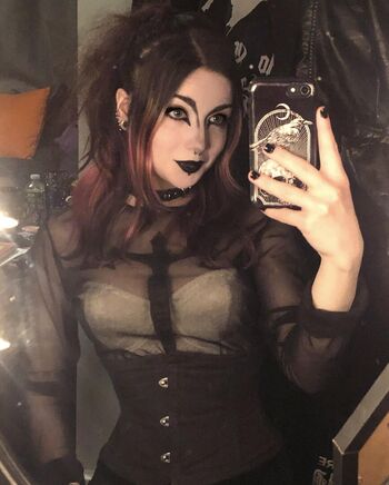 Full leaked Rottedgoth private onlyfans photo