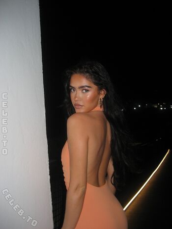 Full leaked Roxanarosuu page private onlyfans photo
