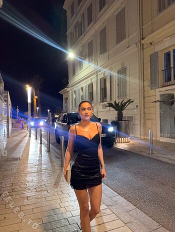 Full leaked Roxanarosuu page private onlyfans photo