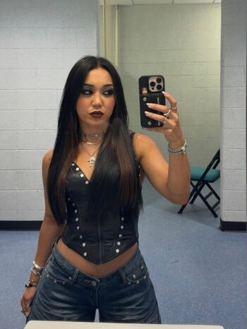 Full leaked Roxanne perez private onlyfans photo