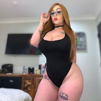 Full leaked Roxy bugatti private onlyfans photo
