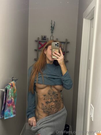 Full leaked Roxy delani page private onlyfans photo