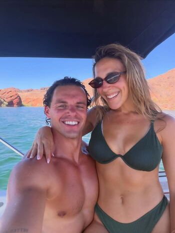 Full leaked Roxy striar private onlyfans photo