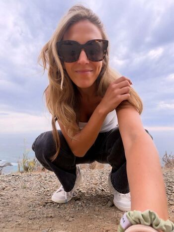 Roxy Striar