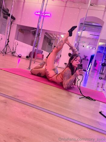 Full leaked Roxy syce private onlyfans photo