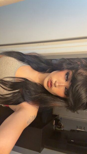 Full leaked Roxypopper private onlyfans photo