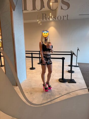 roxyxdeluxe