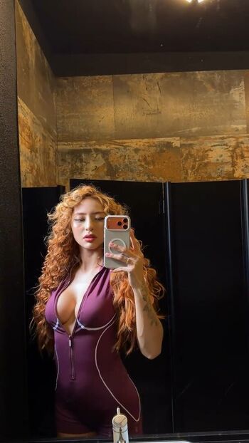 Full leaked Ruivinha de marte page private onlyfans photo