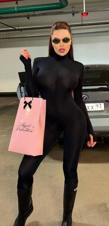 Full leaked Russian girls page private onlyfans photo