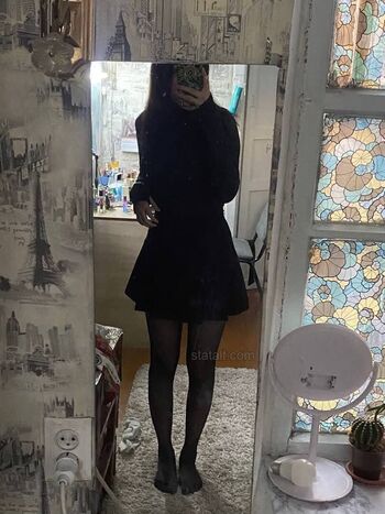 Full leaked Russian girls private onlyfans photo