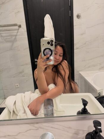 Full leaked Ryl escobar private onlyfans photo