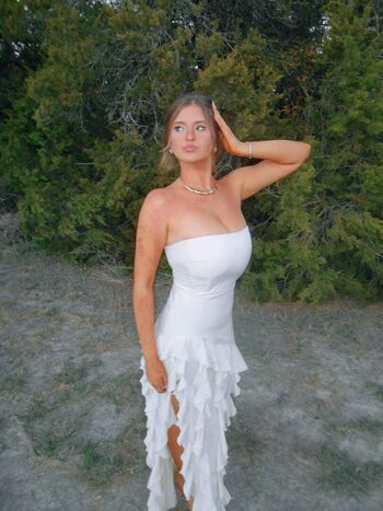 Full leaked Ryleigh ivy private onlyfans photo