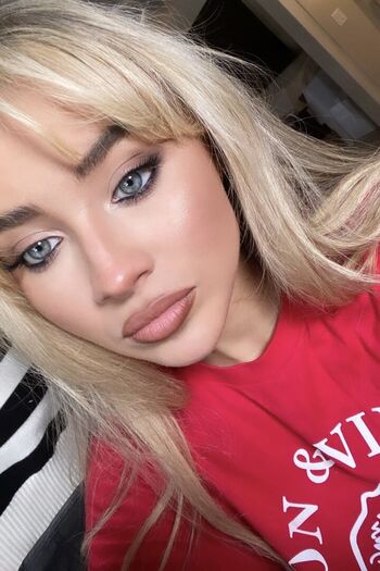 Full leaked Sabrina carpenter  page private onlyfans photo