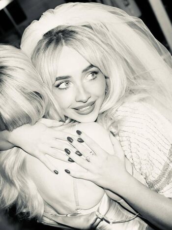 Full leaked Sabrina carpenter  page private onlyfans photo