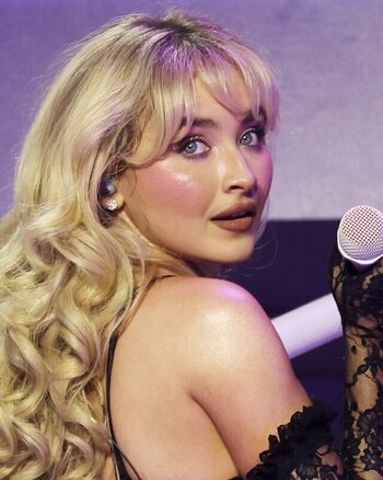 Full leaked Sabrina carpenter private onlyfans photo