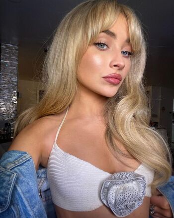 Full leaked Sabrina carpenter  page private onlyfans photo