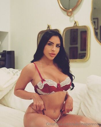 sabrinaperezxo