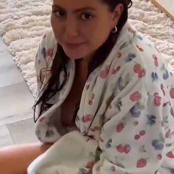 Full leaked Saby hesri private onlyfans photo