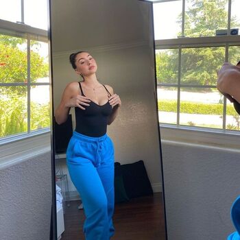 Full leaked Saby hesri private onlyfans photo