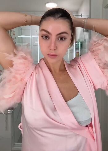 Full leaked Saby hesri private onlyfans photo