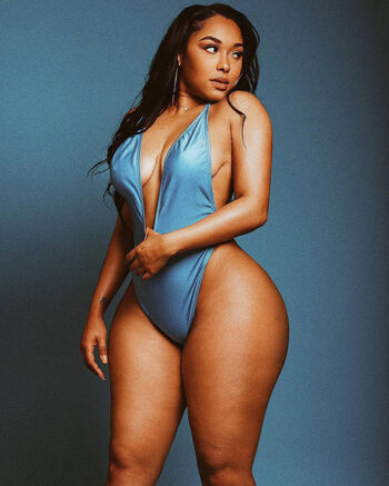 Full leaked Sachelamonte private onlyfans photo