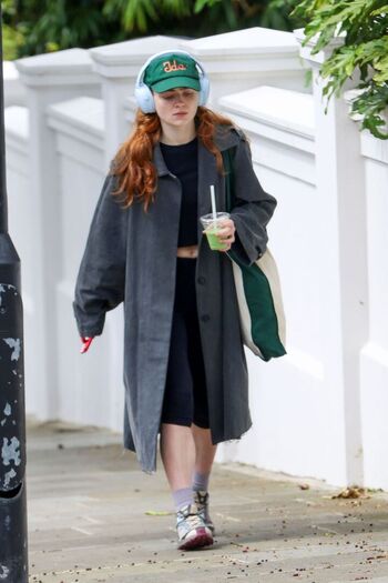 Full leaked Sadie sink private onlyfans photo