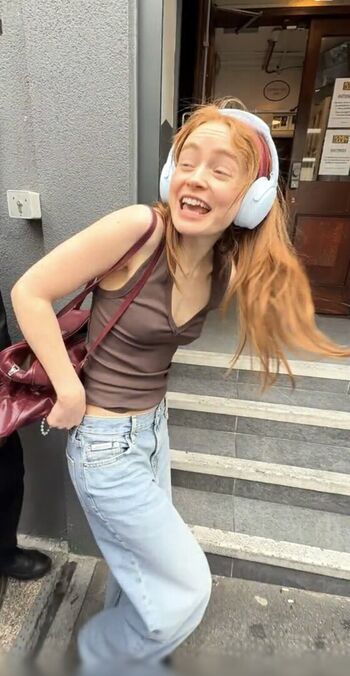 Full leaked Sadie sink private onlyfans photo
