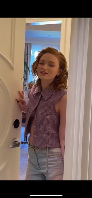 Full leaked Sadie sink private onlyfans photo