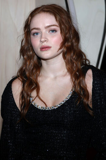 Full leaked Sadie sink page private onlyfans photo