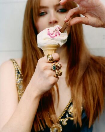 Full leaked Sadie sink private onlyfans photo