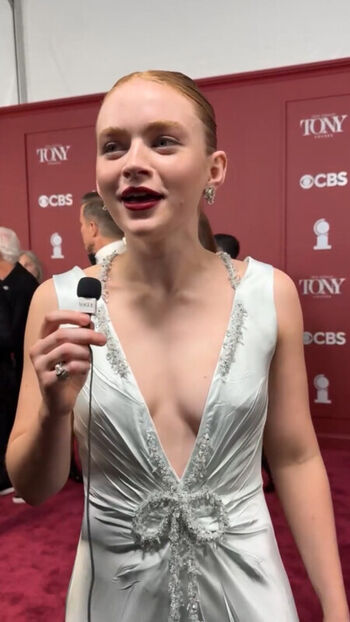 Full leaked Sadie sink private onlyfans photo