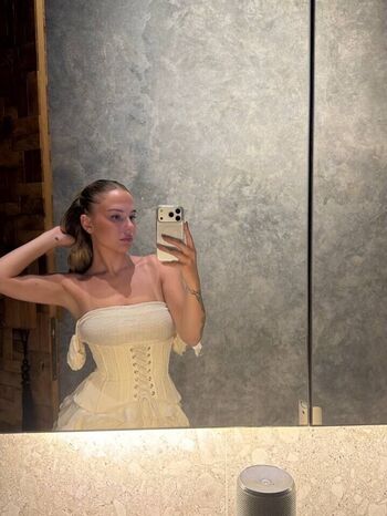 Full leaked Sagafrost page private onlyfans photo