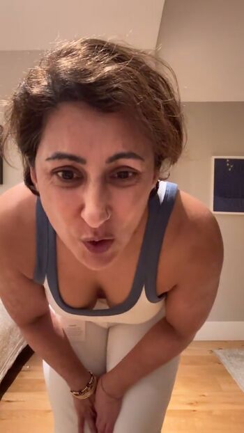 Saira Khan