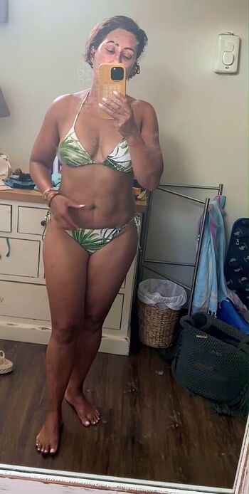 Full leaked Saira khan page private onlyfans photo