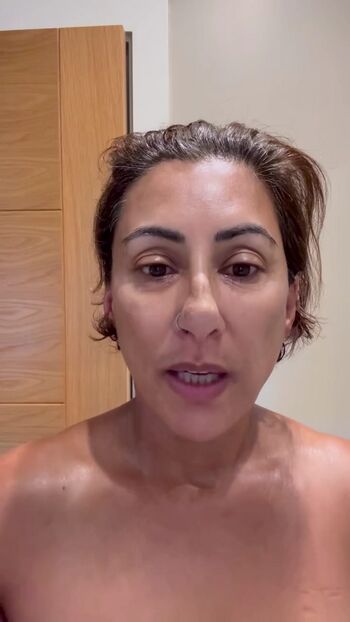 Full leaked Saira khan page private onlyfans photo