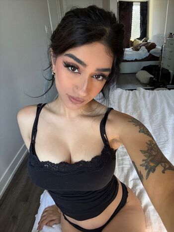 Full leaked Saira rose private onlyfans photo