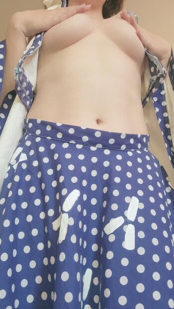 Full leaked Saiyouko private onlyfans photo