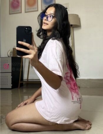 Full leaked Sakshi pandey private onlyfans photo