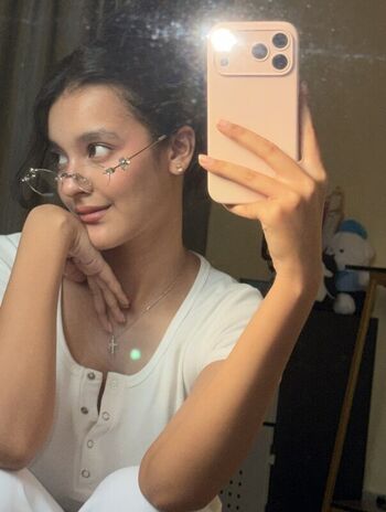 Full leaked Sakshi pandey private onlyfans photo