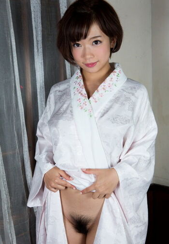 Full leaked Sakura asian private onlyfans photo